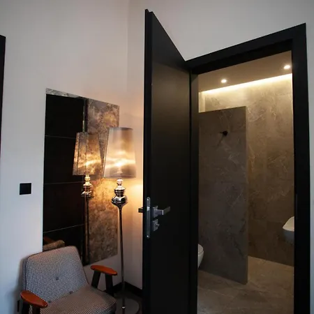 Przy Rynku Z Prywatnymi łazienkami Apartament Gliwice