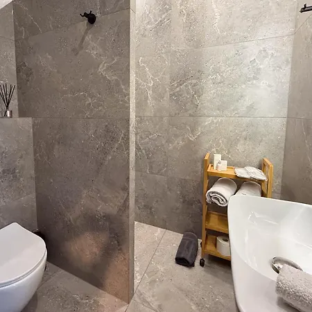 Przy Rynku Z Prywatnymi łazienkami Apartament