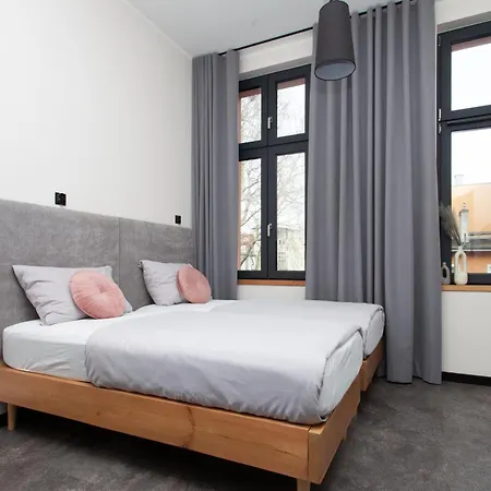 Przy Rynku Z Prywatnymi łazienkami Apartament